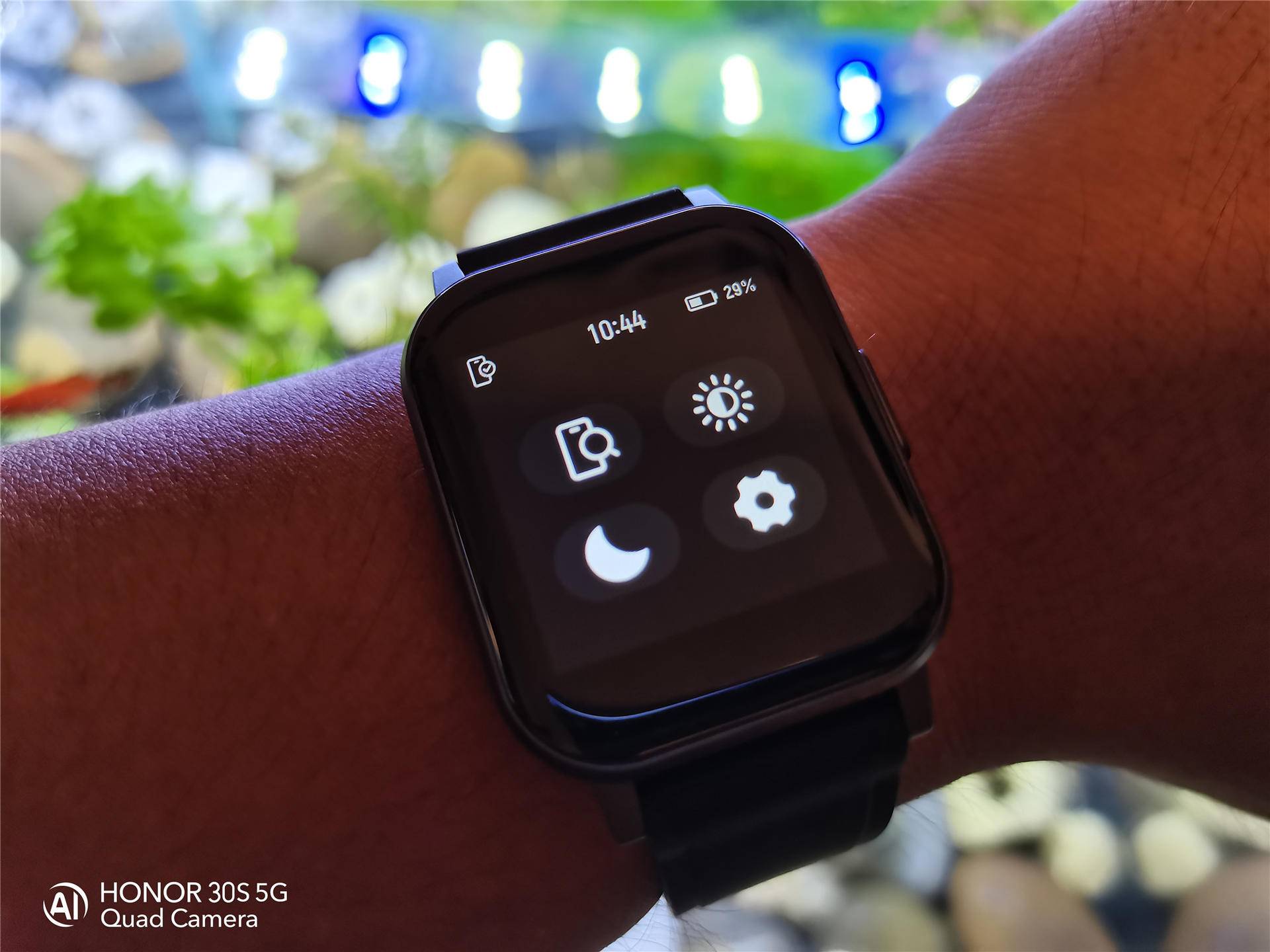 haylousmartwatch2值得购买吗,haylousmartwatch2抬腕亮屏