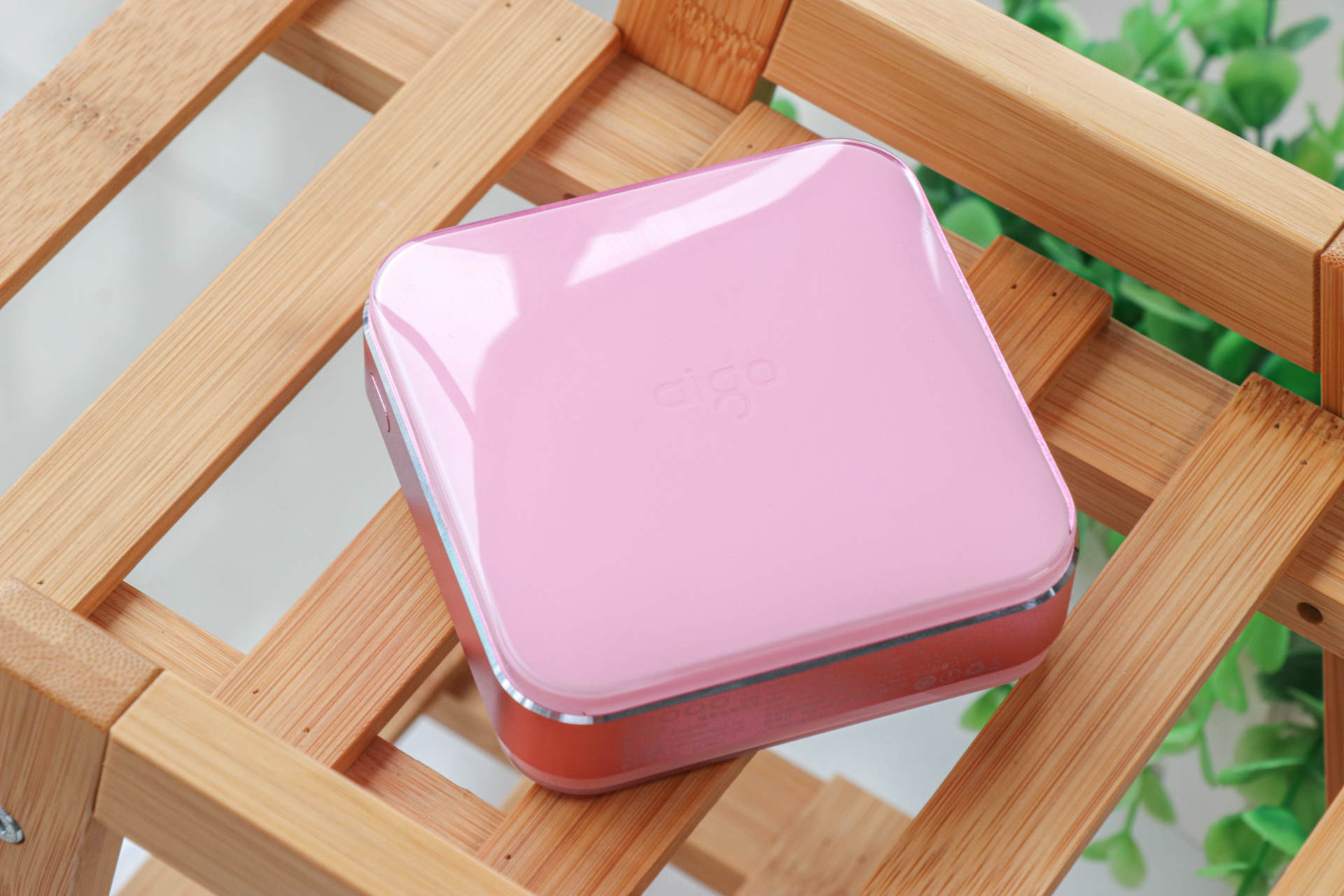 aigo的电源怎么样,aigo移动电源c40s评测