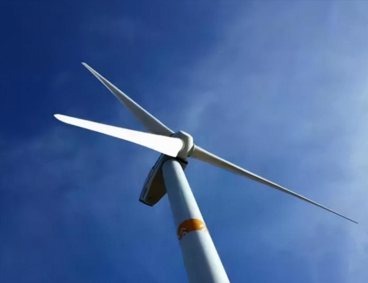 1000kw风力发电机转一圈多少电,60米风力发电机转一圈发多少度电