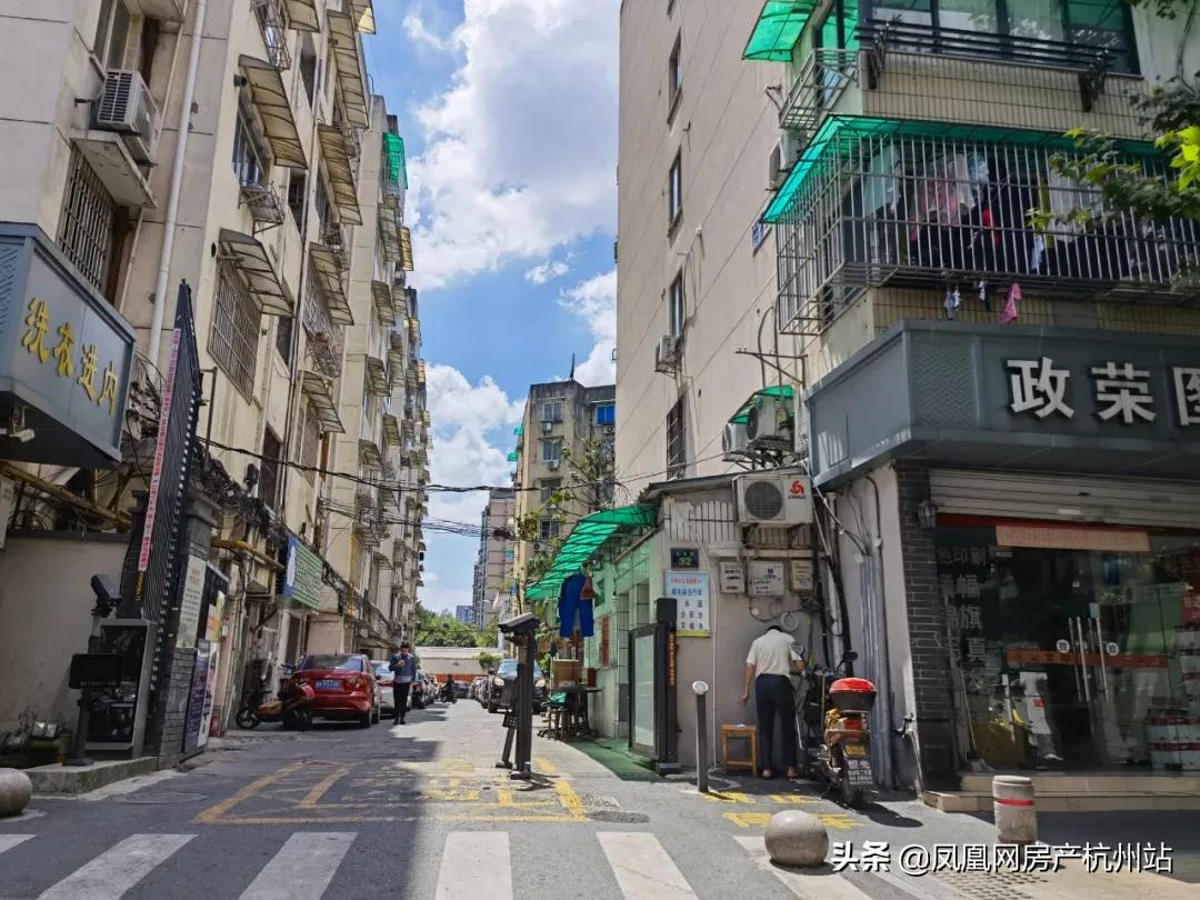 停贷风波再起！叫停法拍房，放贷半年起，外资银行逆袭利率5%以下