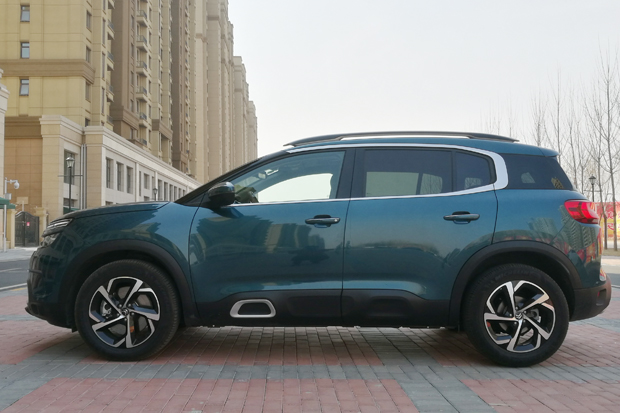 雪铁龙魔毯是哪一款车,雪铁龙魔毯悬挂的车