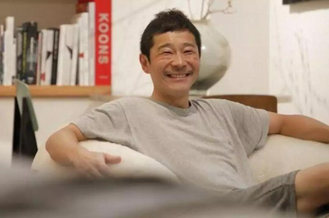 日本身价2220亿的富豪网上征婚，网友表示：“我可以！”