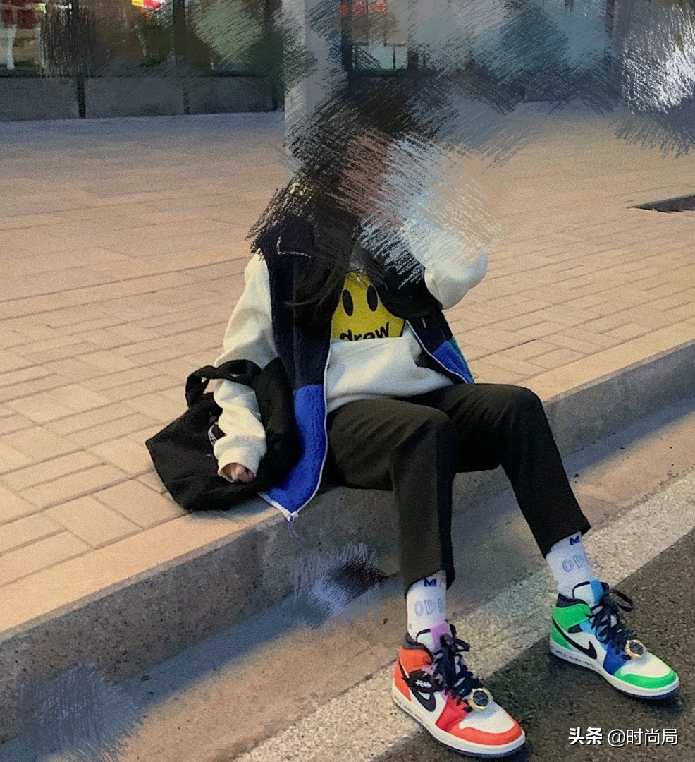 男士穿高帮鞋怎么搭配裤子,白色高帮鞋女款搭配裤子