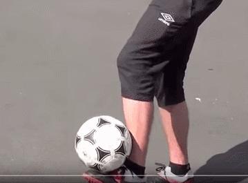 6-12岁足球训练教程颠球,小学生足球颠球的技巧和方法