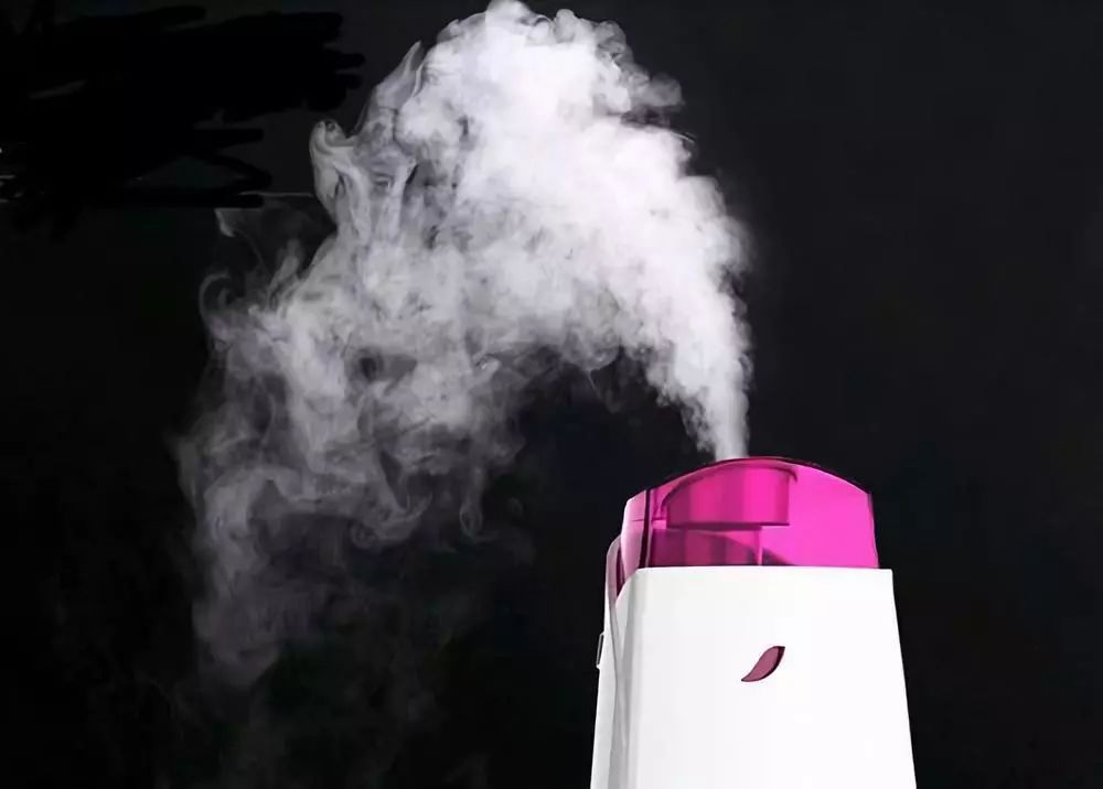 加湿器不当使用或致肺炎,为什么用了加湿器容易得肺炎