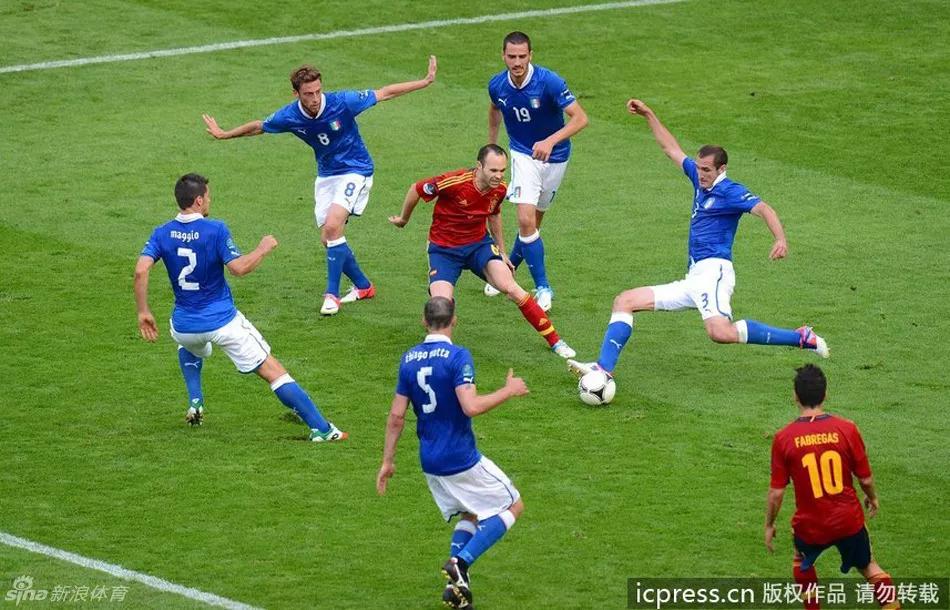 欧洲杯历届冠军1996,2012欧洲杯金球王