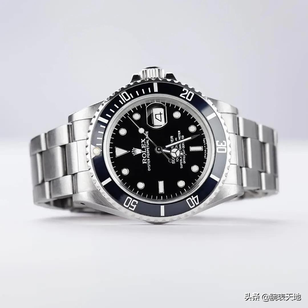 水鬼和五十噚哪个夜光效果好,潜水表五十噚5015选什么颜色