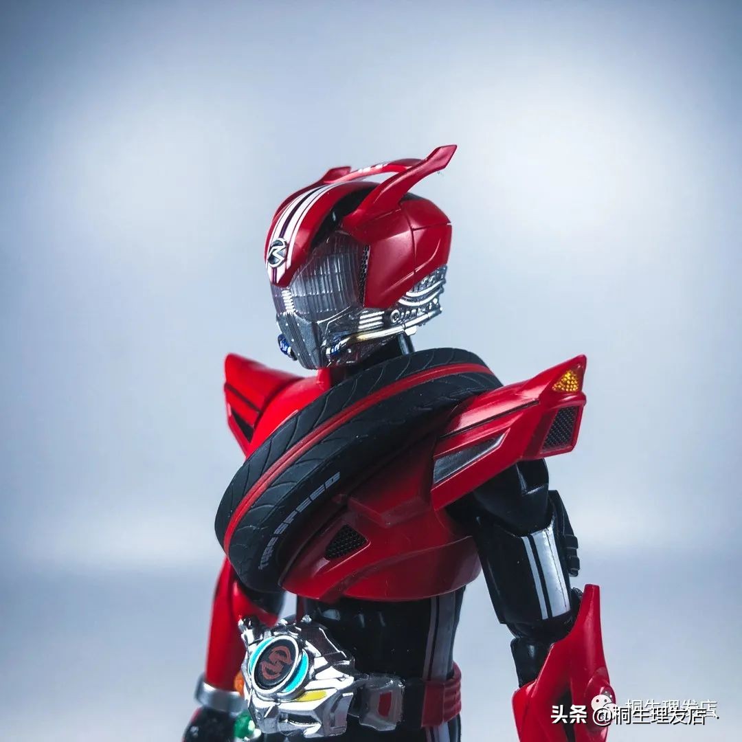 座驾最贵的假面骑士！假面骑士Drive驰骑shf测评