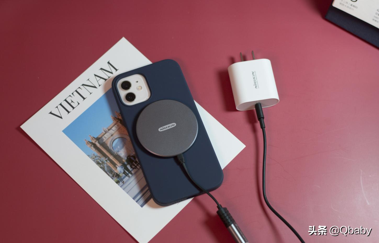 晒一晒我们的情侣手机和数码配件