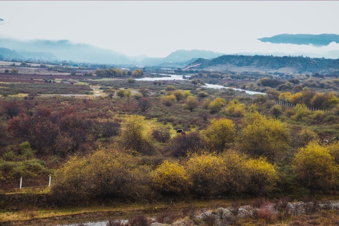消失的地平线上的“香巴拉”和“女儿国”（二）