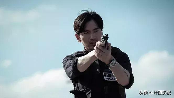 豆瓣高达8.8评分 (豆瓣评分9.0却不敢再看第二遍)