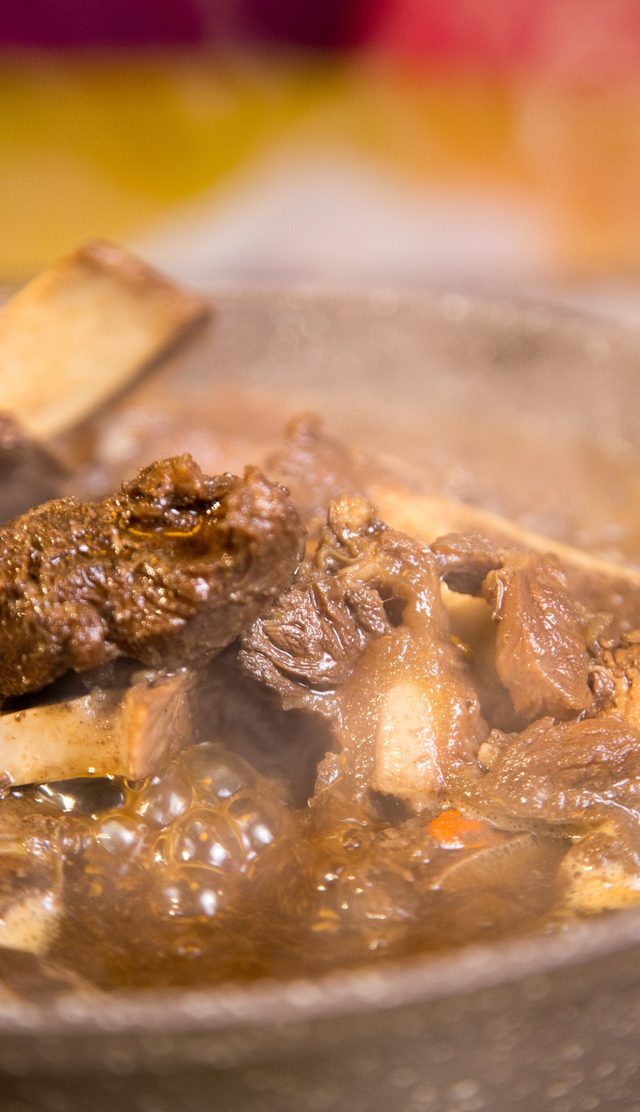 这家球迷必打卡胜地赢了！用牛蝎子锅+撸串，解锁夏日夜晚方式