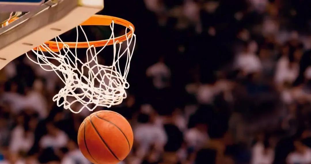 小孩踢足球长不高是真的吗,孩子踢足球踢不好就发脾气