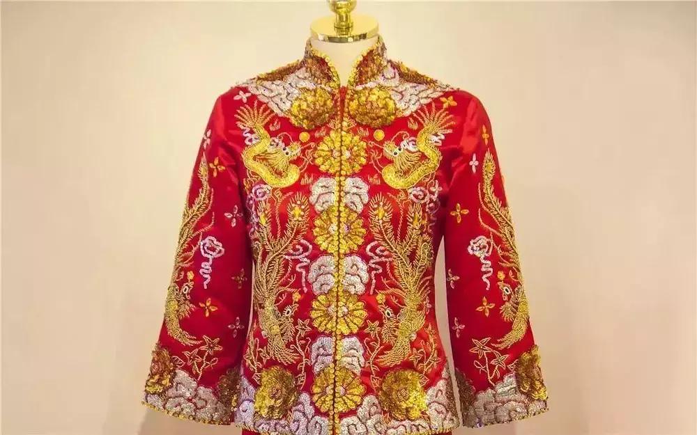 中式礼服的挑选守则及穿着禁忌,中式礼服怎么穿