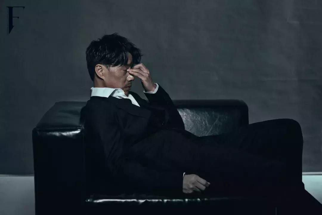 段奕宏走红地毯秀手表,段奕宏戴墨镜照片