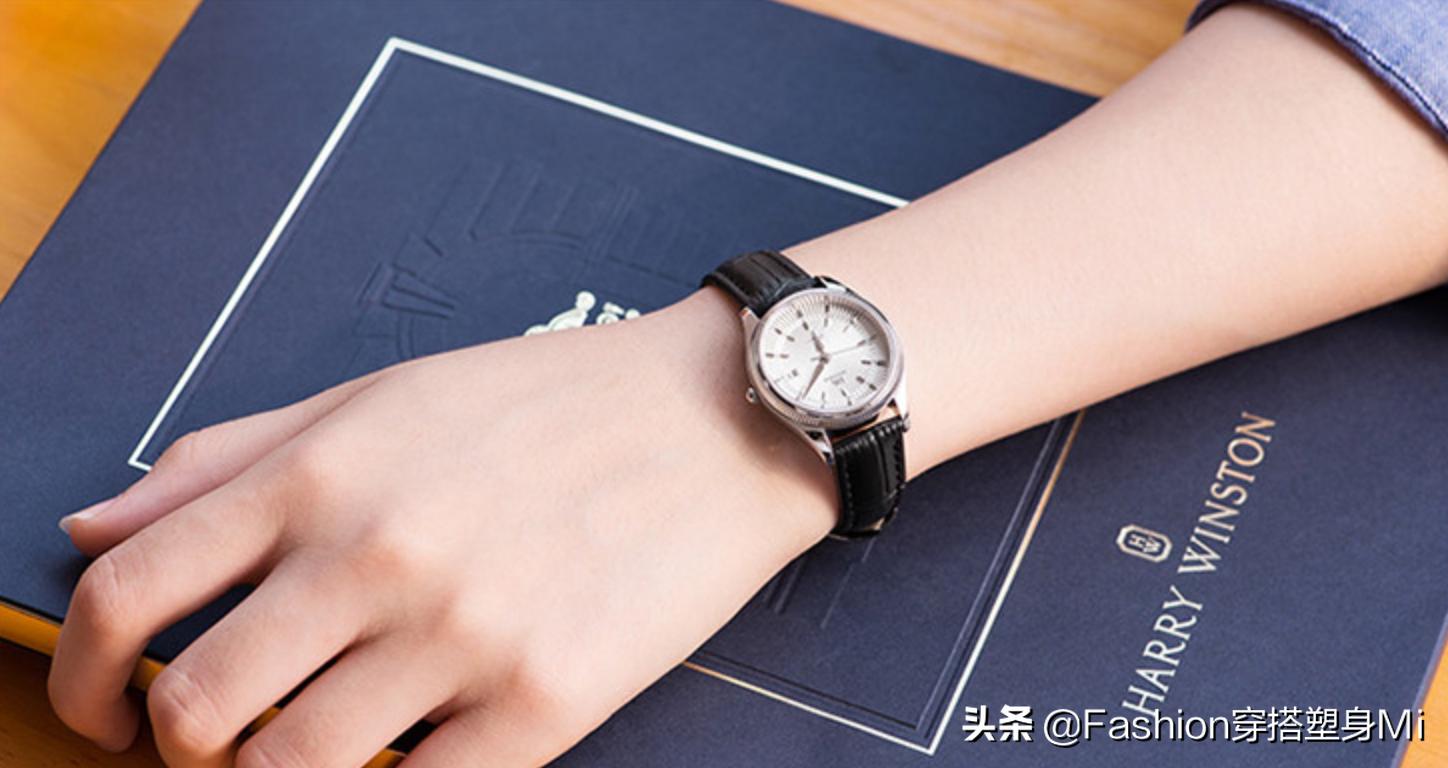 怎样挑选一款经济实惠的女式手表,怎样挑选符合自己气质的手表女款