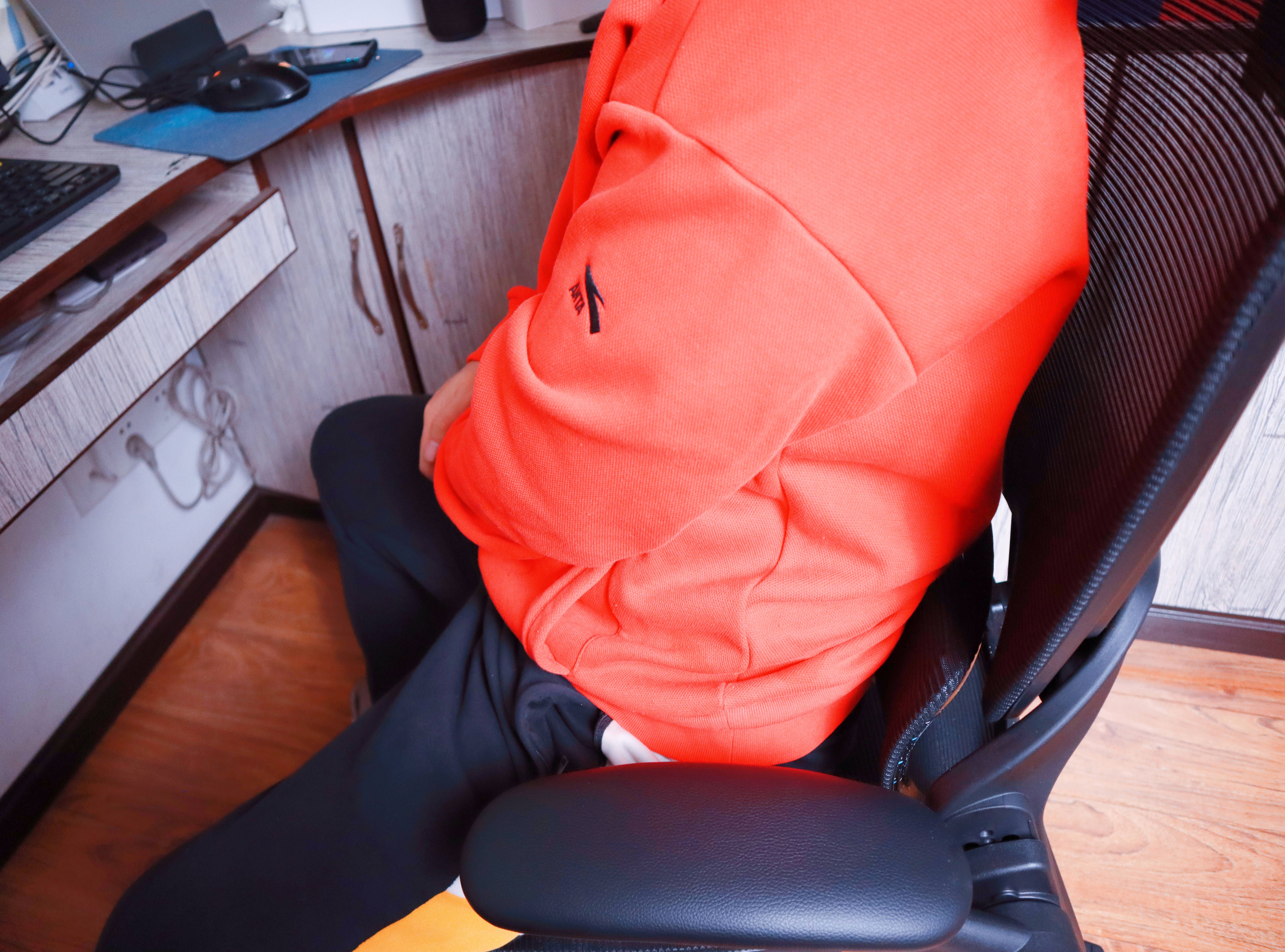 网易严选星舰工学椅测评,网易严选电脑椅星舰款