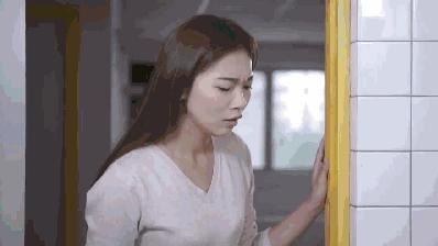 洁厕灵清洗马桶顽固污垢,用什么洁厕可以去除马桶陈年污垢