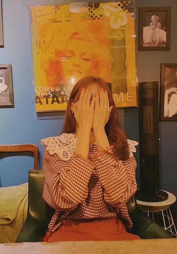 求jennie同款衣服,jennie无帽卫衣