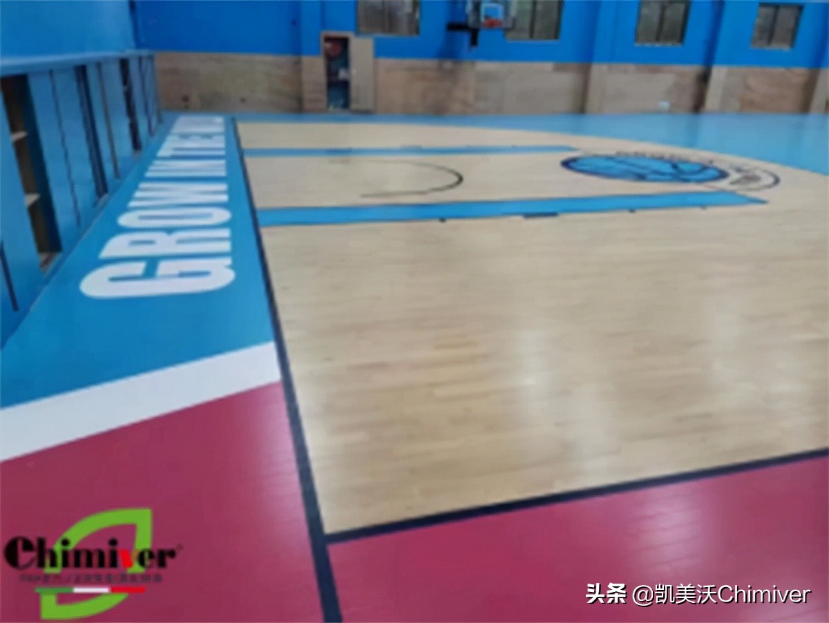 运动木地板彩漆,运动木地板漆施工视频