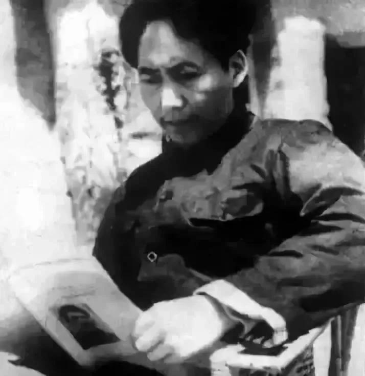 126张照片缅怀毛主席一生!