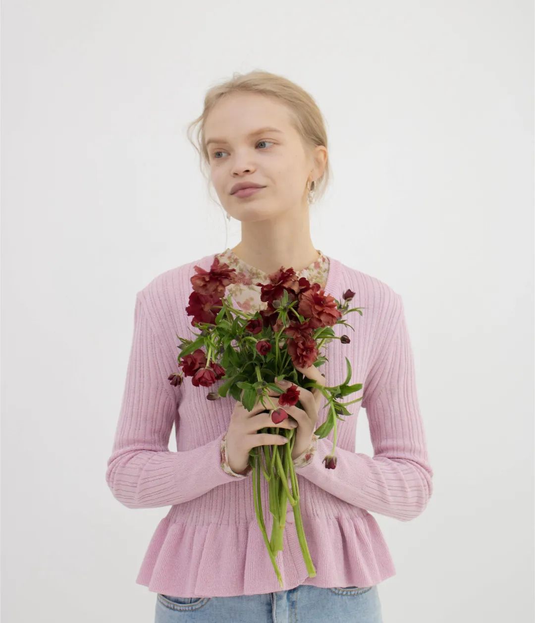 我已经在看夏装了!第一件小短袖从里面挑