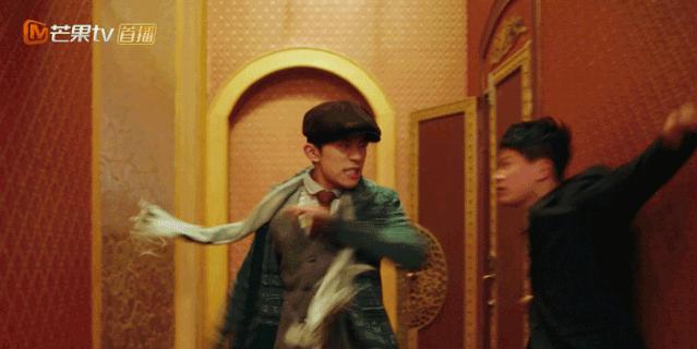 这个杀手真会穿？民国自带“T台走秀”风阿易杀手穿搭大盘点！