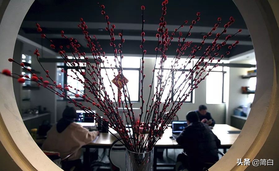 业界翘楚，设计精英，家博易尚品质装修获网络大V们集体点赞