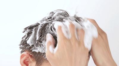 澳洲茶树精油洗发水去头屑,头发一摸全是油