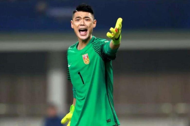 曾诚为何扑救申花,曾诚在申花还能回恒大吗