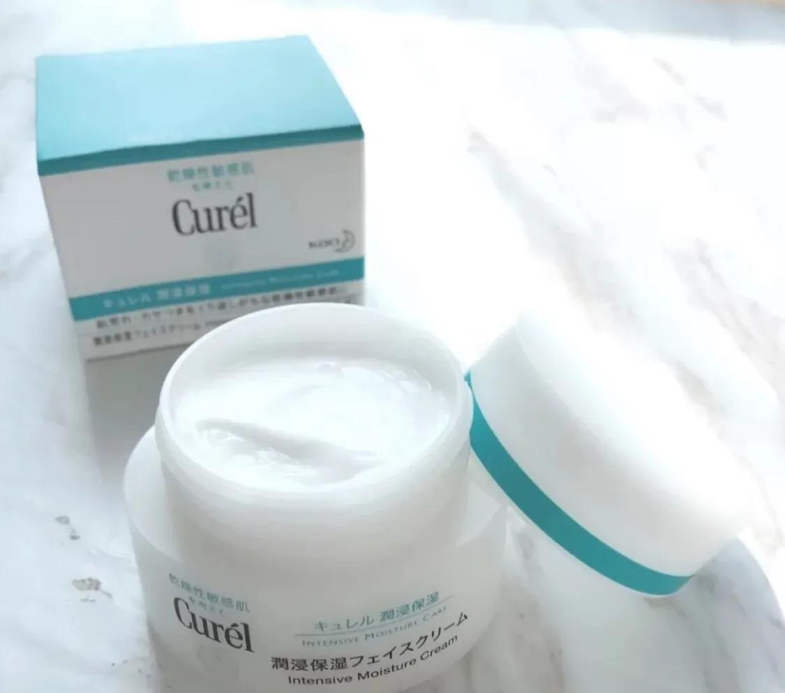 脸干燥起皮用什么面霜平价,平价面霜公认最好用秋冬国货