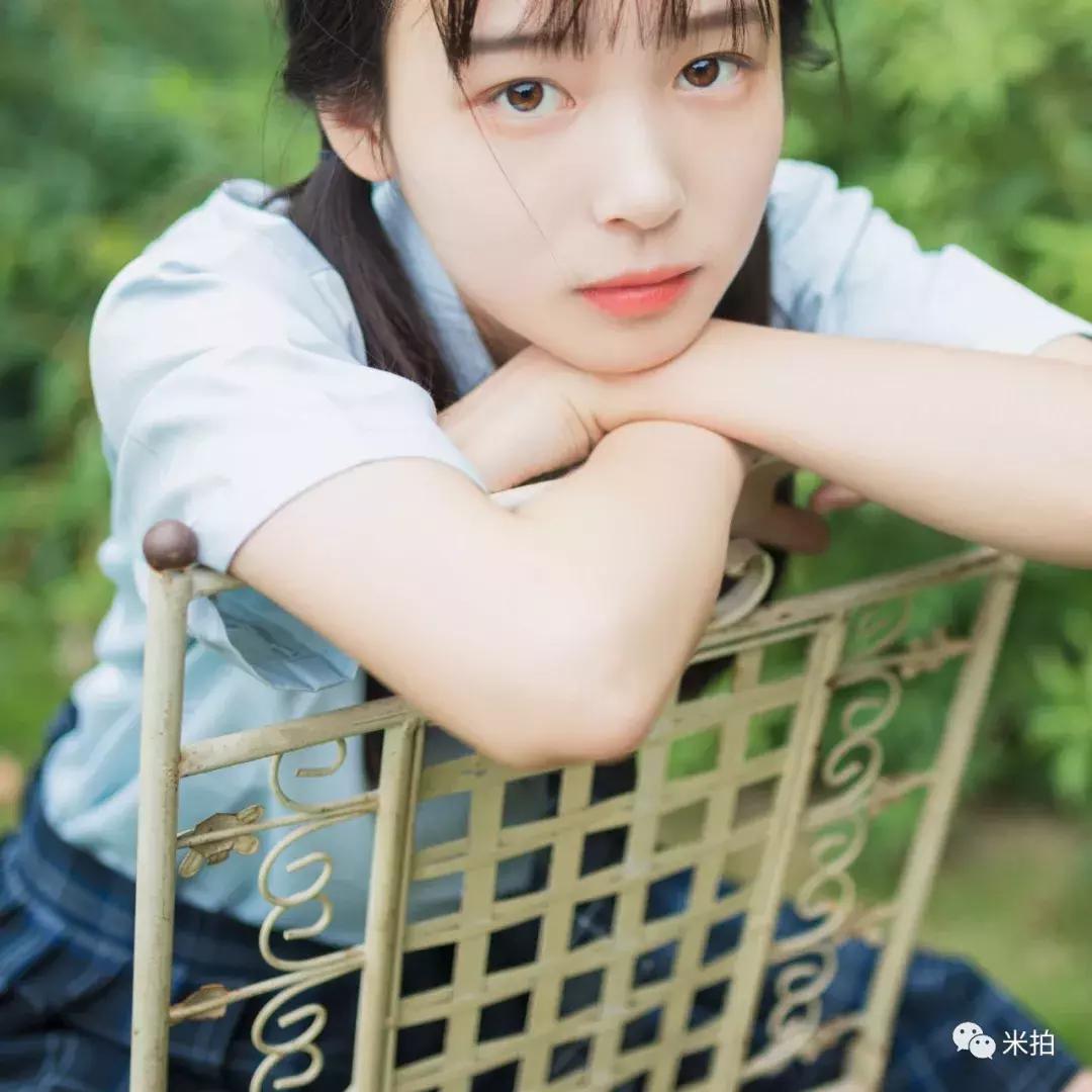 男摄影师爱上女富婆,男生摄影师爱上了美女