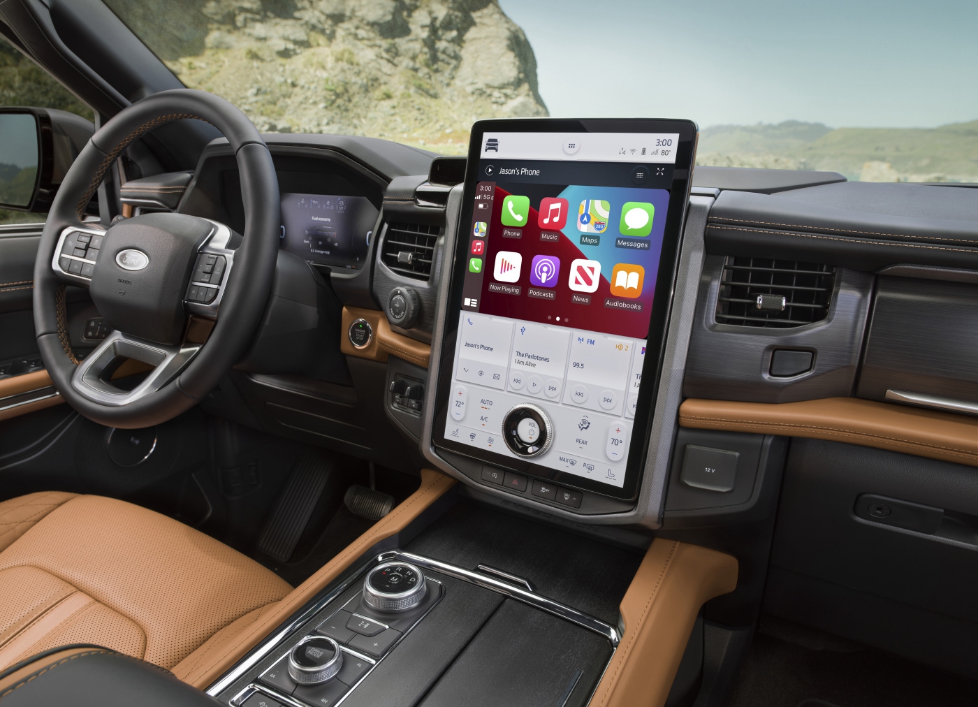 2012款福田萨普征服者皮卡内饰,2024款坦克300征服者白色内饰