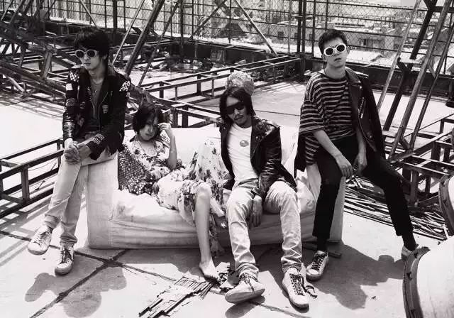 乐队的夏天设计师,资深设计师乐队的夏天