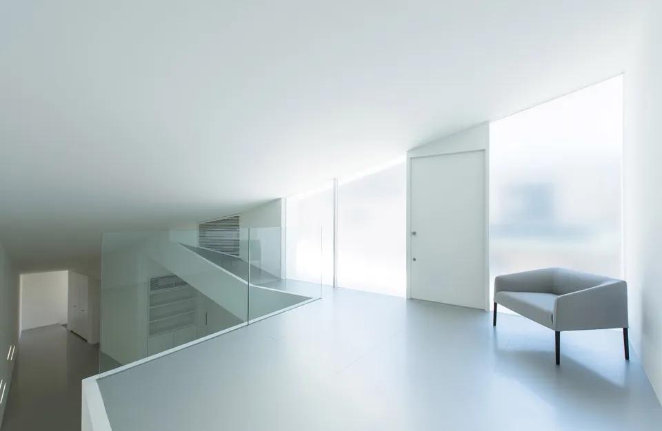 小户型极简装修风格日本,日本十几平米的房子经典设计