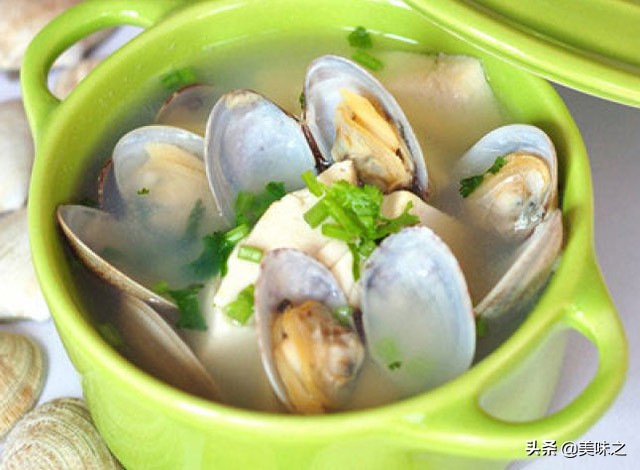 外面卖的养生豆腐汤怎么做,豆腐汤的8种家常做法简单