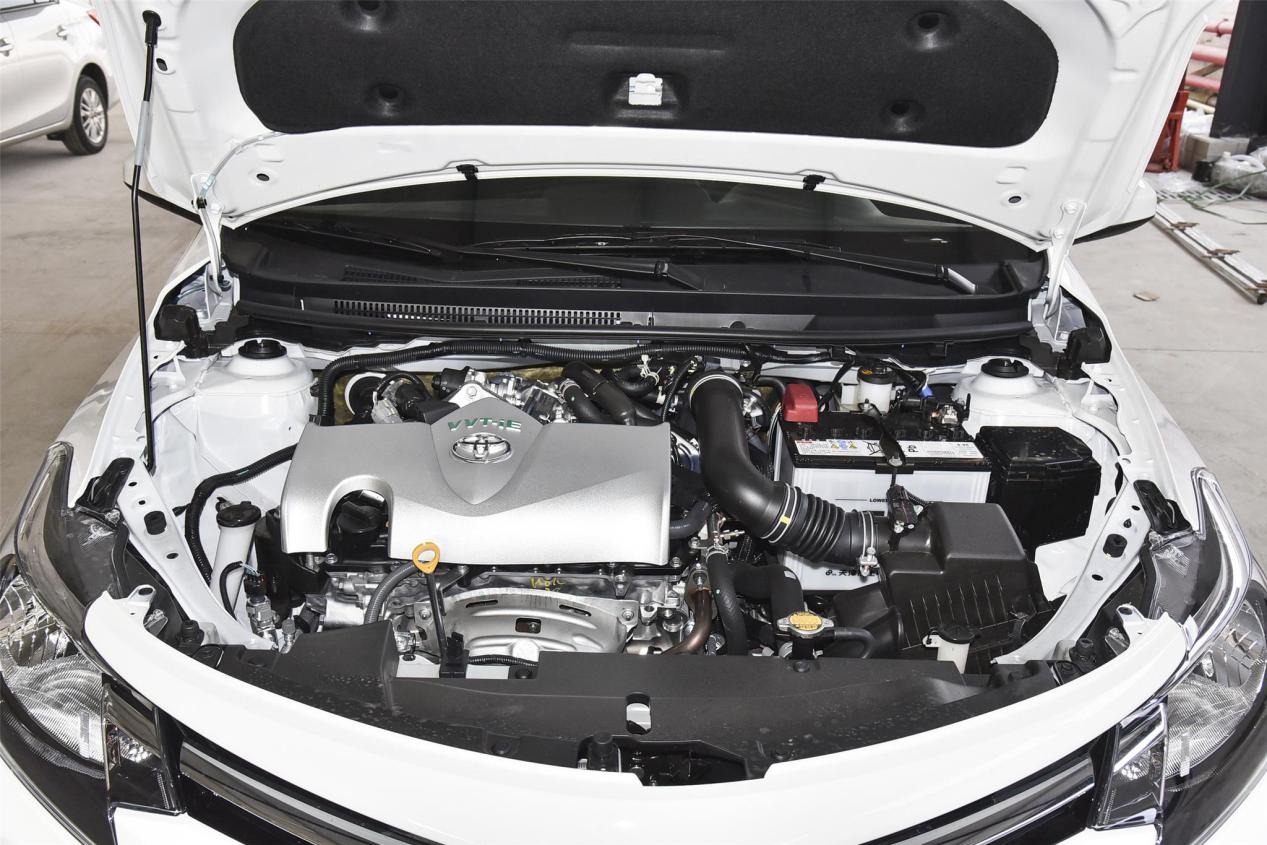 三款工薪族能买的代步车型，配自动挡，省油耐造，最低6.49万