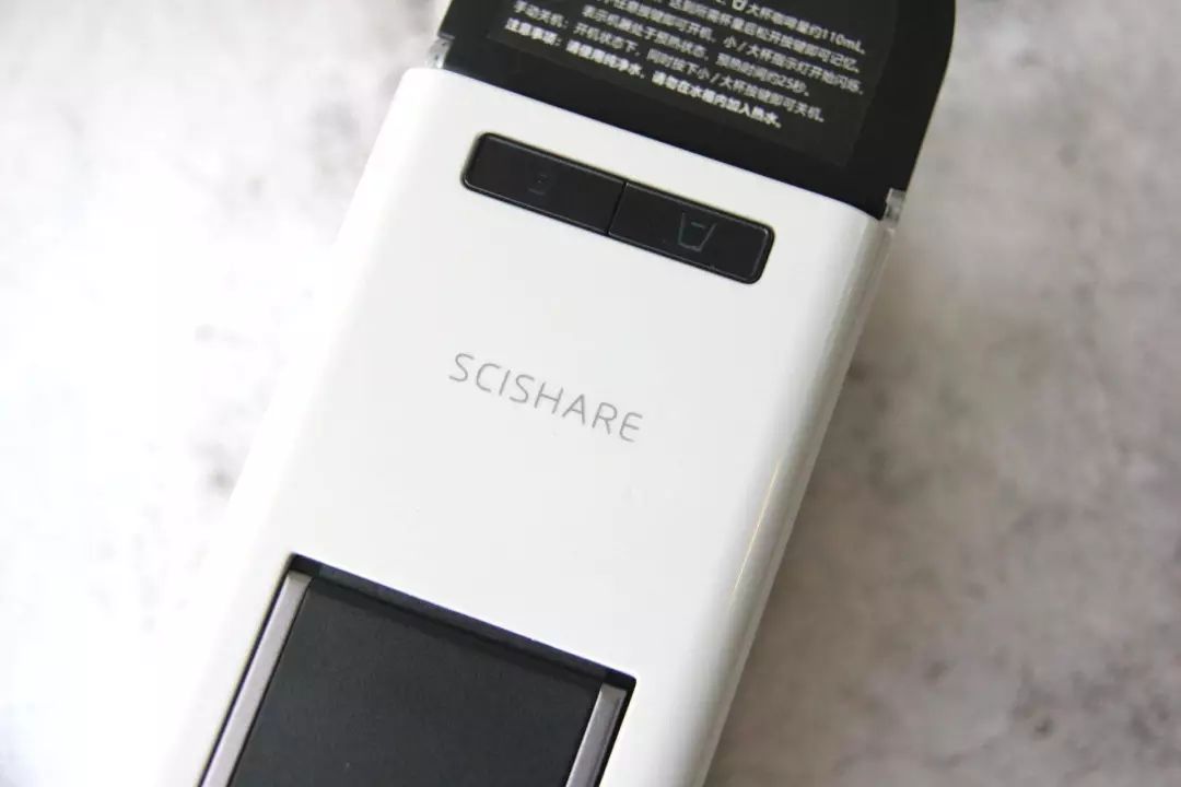 今天开箱一款便携胶囊咖啡机,mini胶囊咖啡机便携