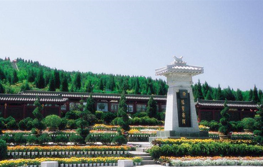 古代皇帝的陵墓是不是风水宝地,古代皇帝陵墓如何不被发现