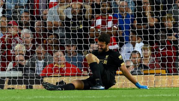 红军7000万大腿至少伤缺1个月，联赛首*大轮**考却只剩下不到半个月