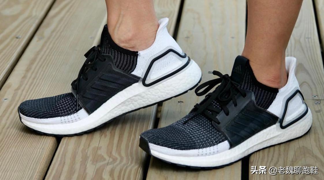 耐克阿迪低价好鞋推荐,阿迪达斯supernovaboost跑鞋