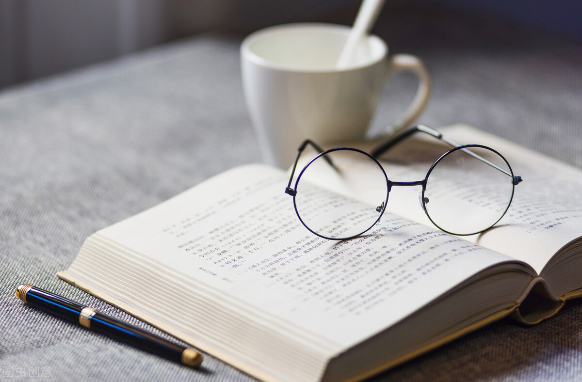 别被生活压垮了最初的自己,被生活压得一点脾气也没有