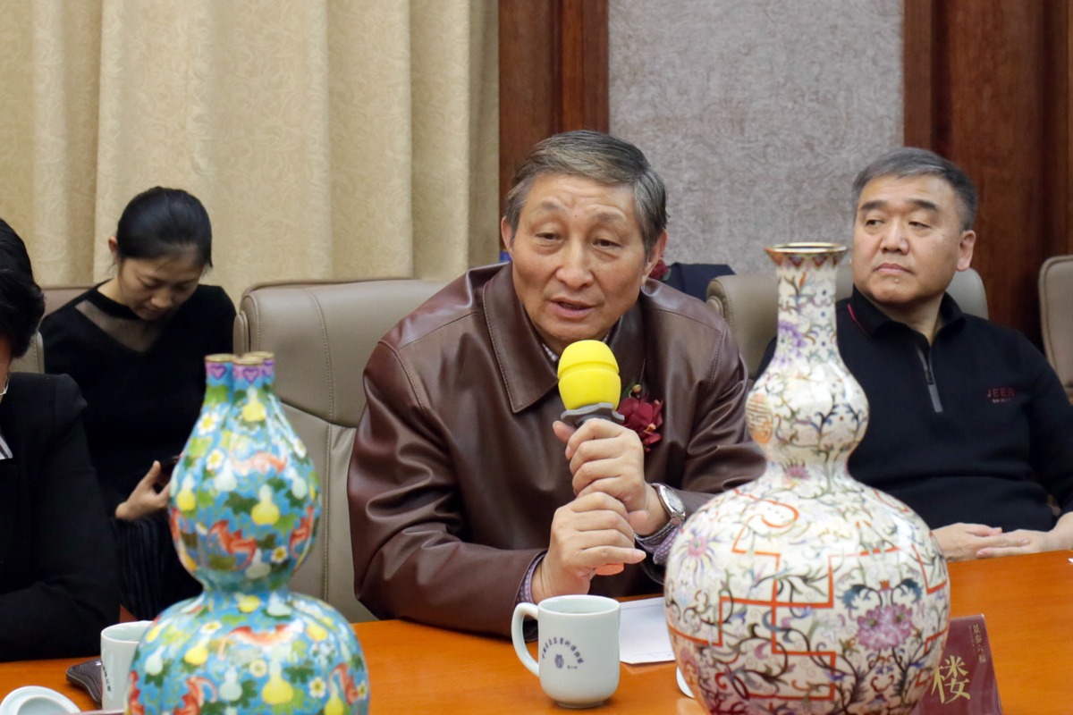 六福珠宝珐琅工艺葫芦,六福景泰蓝