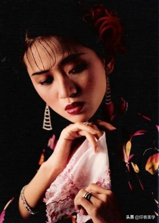 20个惊艳时光经典女性角色特质,20世纪最有魅力的十个女角色