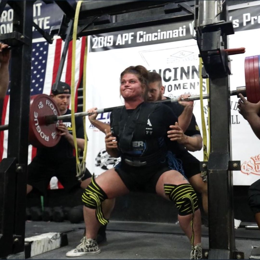 力量举无装备和有装备有啥区别,力量举前后对比