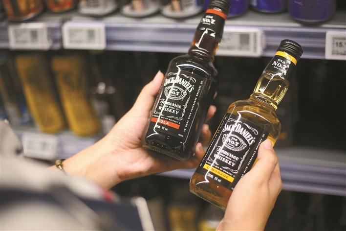 深圳人到香港,深圳人到香港做什么生意