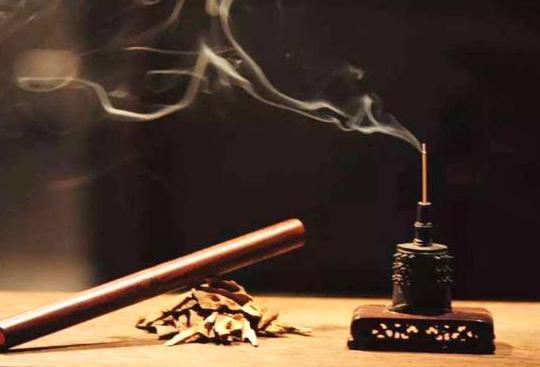 故事：救下老板的狗他给我10万报酬，拿到钱的我却直掉泪