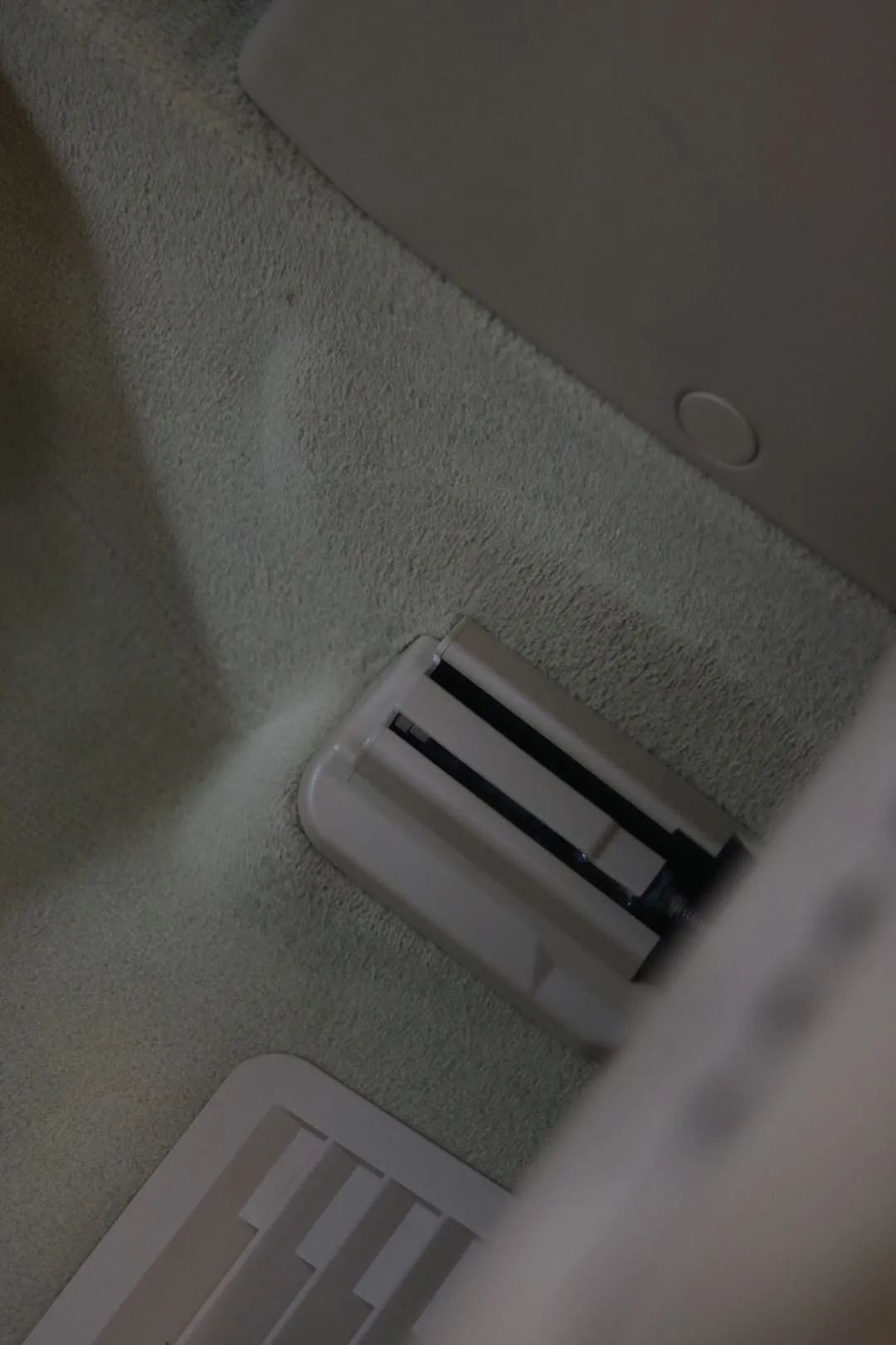 奔驰w221升级新款w222s450外观,老款奔驰w211e260翻新整备