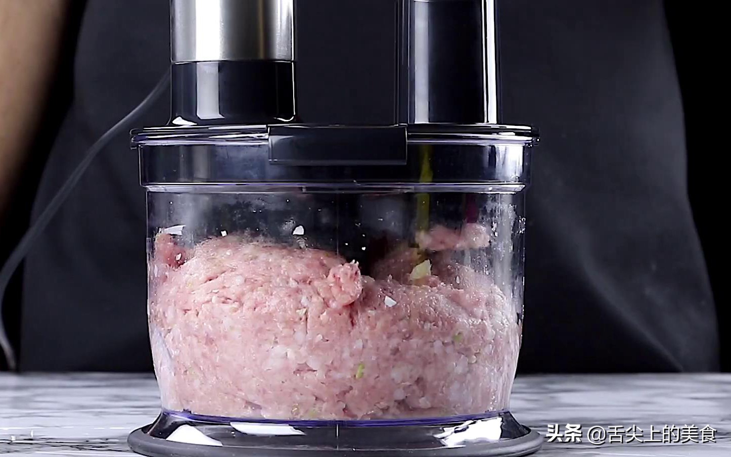 淮扬菜正宗红烧狮子头的做法,淮扬菜清蒸狮子头的正宗做法