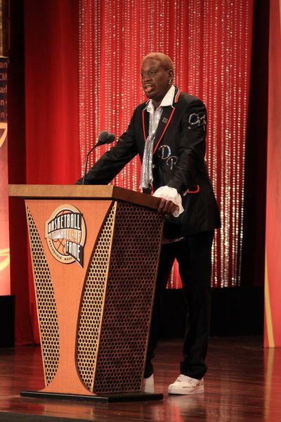 樱木花道罗德曼,樱木花道致敬篮板王罗德曼